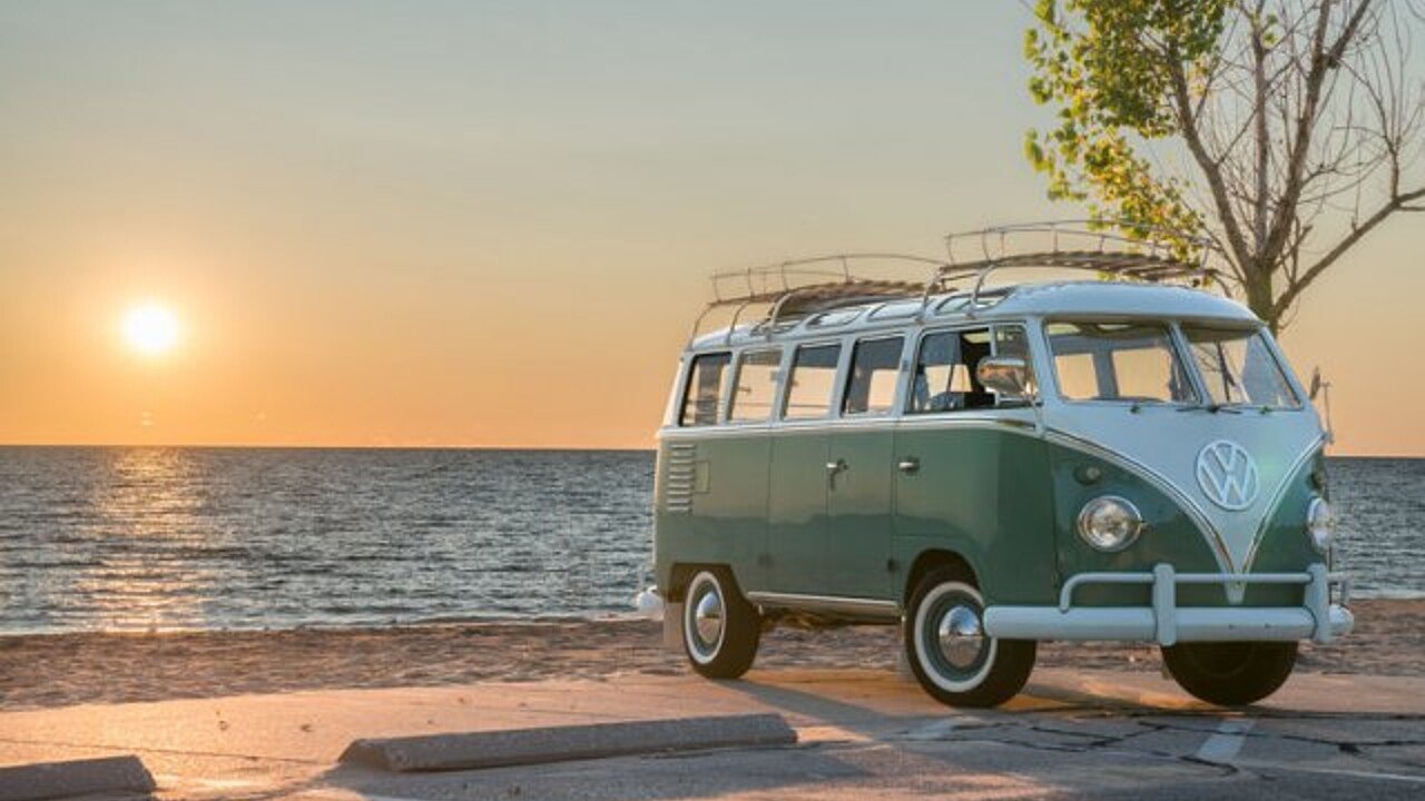 1959-Volkswagen-Vans-Classic%20Trucks--Car-100908511-14feef8dc073c35c974c5b2d634f00bb.jpg