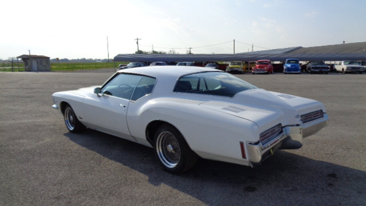 1971-Buick-Riviera-American%20Classics--