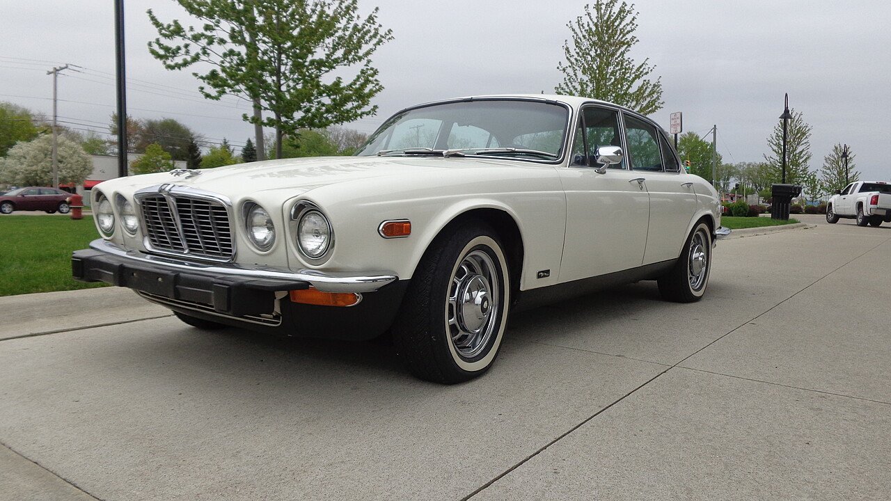 1974 Jaguar XJ6 for sale near STERLING HEIGHTS, Michigan ...