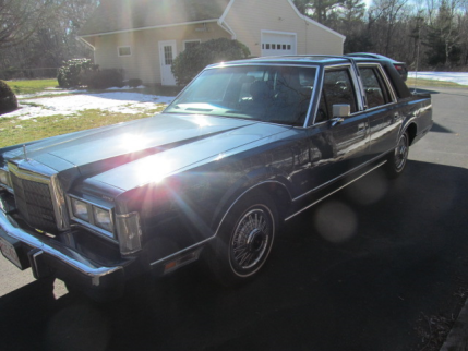 1988 Lincoln Town Car Classics for Sale - Classics on Autotrader