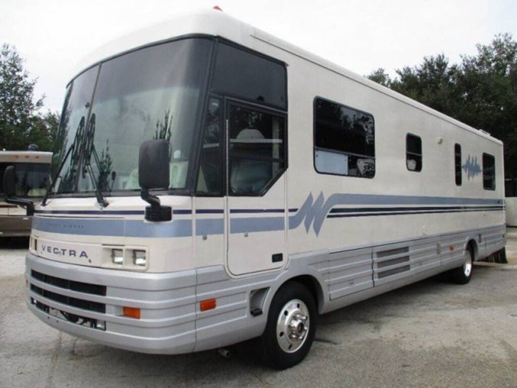 1994 Winnebago Vectra for sale near Oakland, Florida 34787 RVs on